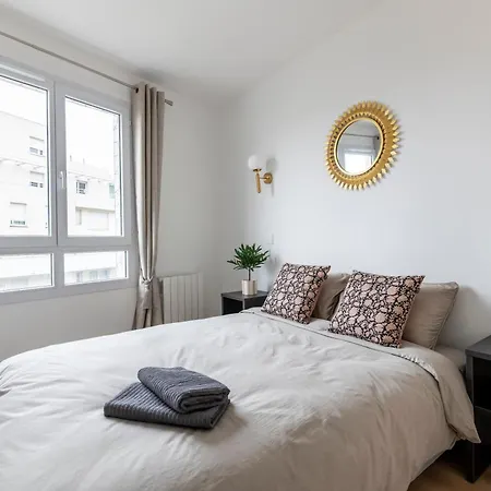 Beautiful With Terrace And Parking Apartment